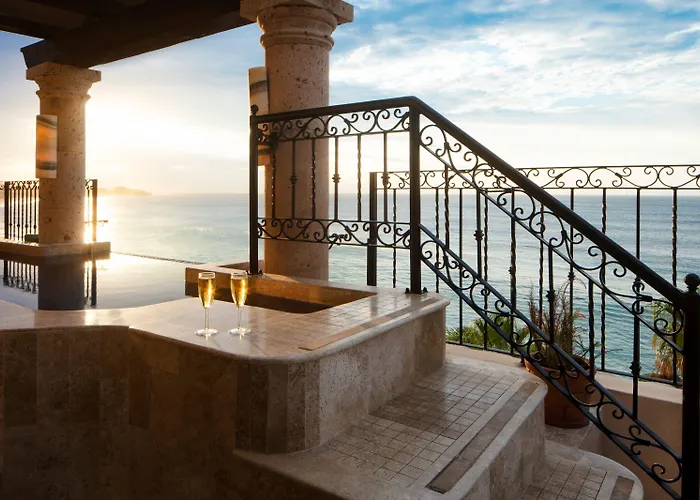 Cabo La Hotel